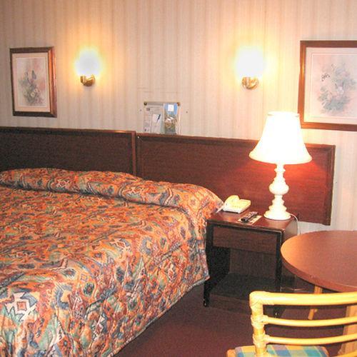 Budget Inn Lynchburg And Bedford Goode Phòng bức ảnh